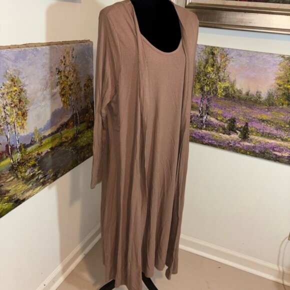 FASHION TO FIGURE 2 pc dress and cardigan size 2 - Picture 2 of 7